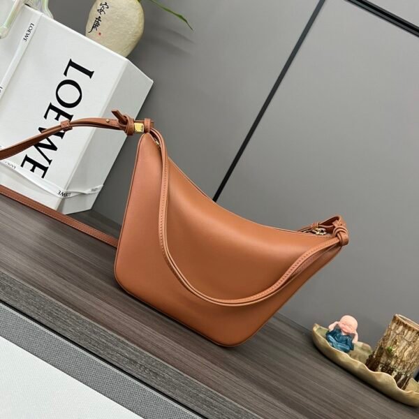 Mini Hammock hobo in classic calfskin