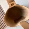 Medium Pebble bucket in smooth calfskin