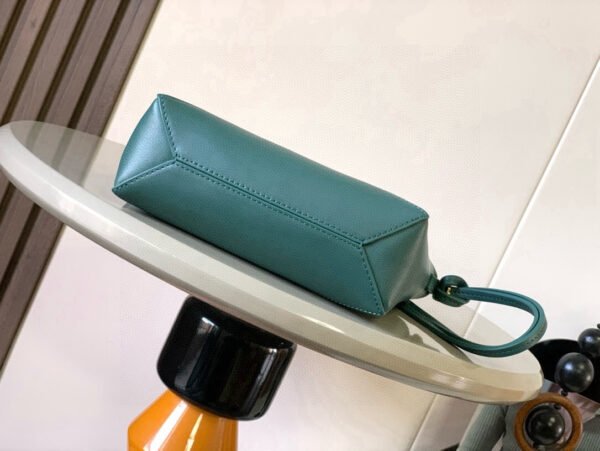 Puzzle Fold pouch in shiny nappa calfskin