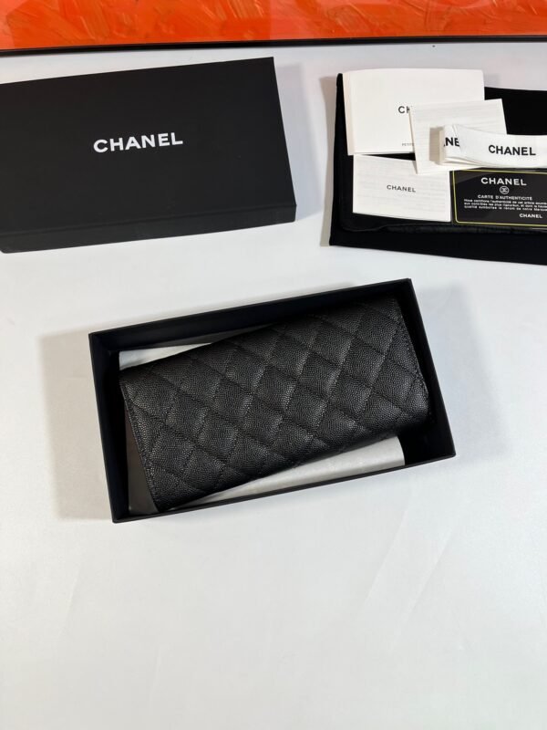 Caviar Quilted Crystal CC Large Gusset Flap Wallet