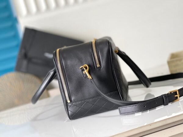 Lyia Duffle Bag