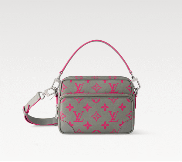 LOUIS VUITTON Nil messenger bag M15024