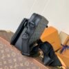 LOUIS VUITTON Trio Messenger M46602