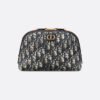 30 Montaigne Aphrodite Clutch