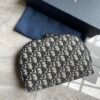 30 Montaigne Aphrodite Clutch