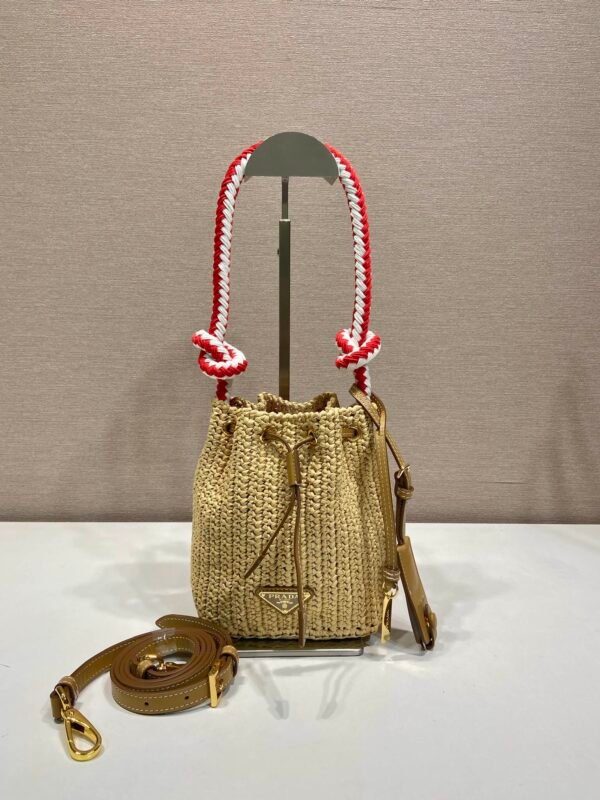 Crochet mini bucket bag