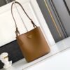 Medium leather bag