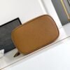 Medium leather bag