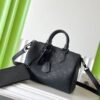 LOUIS VUITTON Speedy P9 Bandoulière 30