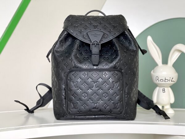 LOUIS VUITTON Montsouris Backpack M23127