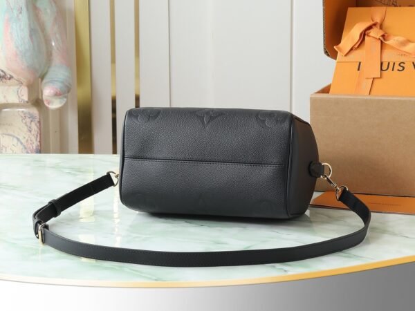 LOUIS VUITTON Speedy Bandoulière 25