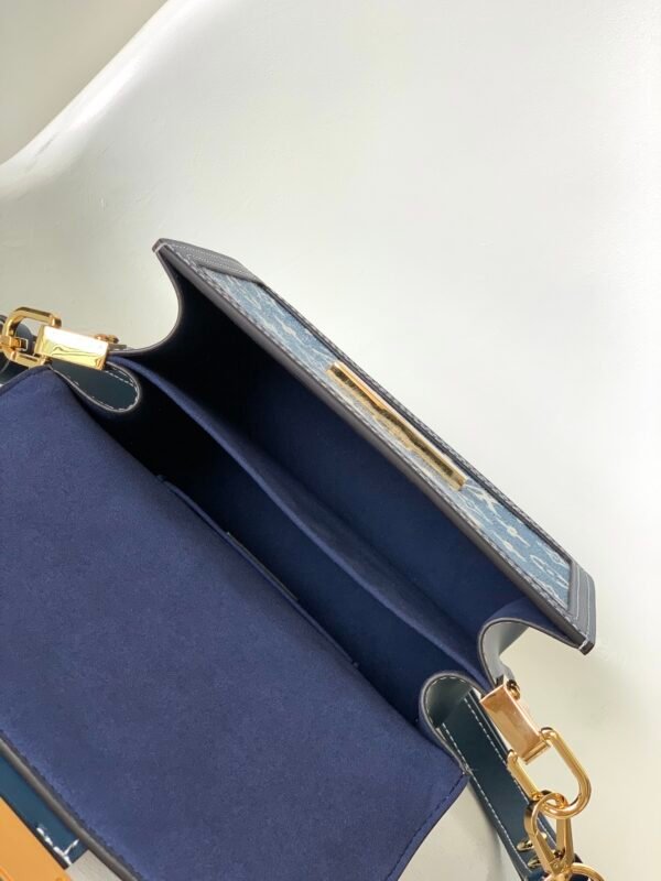 Louis Vuitton Monogram Mini Dauphine