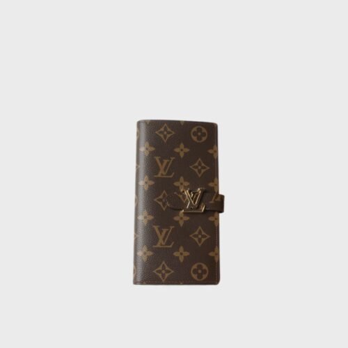 LOUIS VUITTON Vertical Wallet M81367