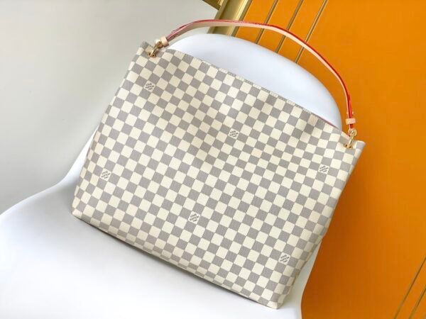 LOUIS VUITTON Graceful MM